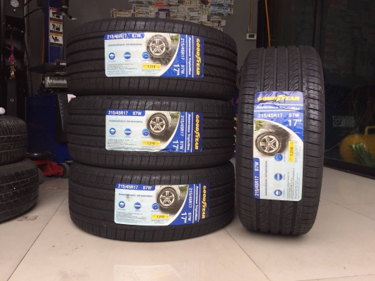 ขายยางใหม่ GOODYEAR Assurance TripleMax 215-45-17 ปี18 - ราคาชุดละ 7,900 บาท