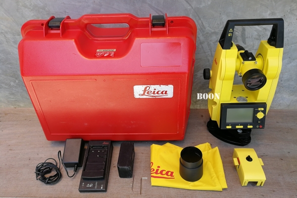 กล้องวัดมุมอิเล็กทรอนิกส์ THEODOLITE LEICA BUILDER T100