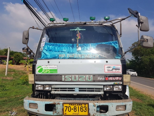 ขาย หัวสิบล้อ อีซูซุ ร็อคกี้ อุปกรณ์ครบ