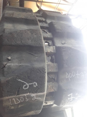 SALE* FROM JAPAN RUBBER TRACKแทรคยางสำหรับรถไซค์40 ,45, 50, 55 /ขนาด400*72.5*72(ข้อ) /ราคาเพียง:เส้นละ* 17,000 บาท SALE* FROM JAPAN RUBBER TRACKแทรคยางสำหรับรถไซค์40 ,45, 50, 55 /ขนาด400*72.5*72(ข้อ) /ราคาเพียง:เส้นละ* 17,000 บาท