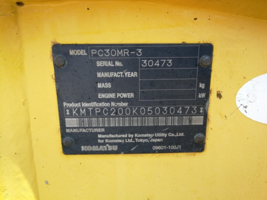 ราคาพิเศษ KOMATSU PC 30MR-3 นำเข้าจากญี่ปุ่นโดยตรง ชั่วโมงทำงานน้อย พร้อมตู้เก๋งสวยๆ โทร.090-986-2521 อ๊อบ