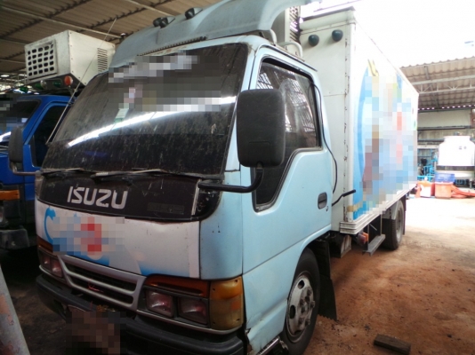 รถ 6 ล้อตู้ห้องเย็น หัวบางเดิม เครื่องเดิม คัซซีสวย ยางเต็ม  เดิม ราคา  450,000 บาทค่ะ