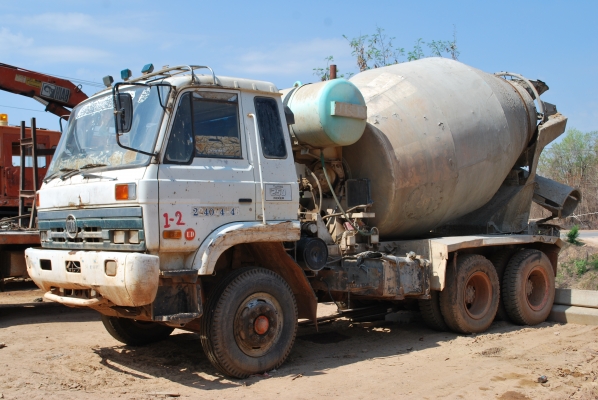 ขายรถโม่