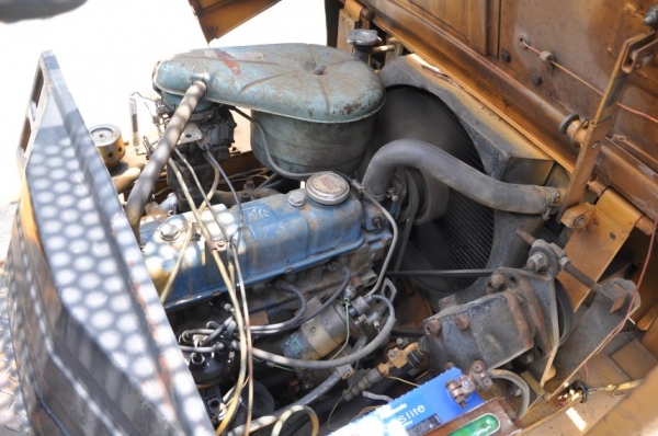 ขายFORKLIFT KOMATSU FG20 (2ตัน)สภาพสวยเดิมจากญี่ปุ่น ยังไม่เคยใช้งานในไทย หาอยู่รับรองไม่ผิดหวัง 99,000เท่านั้น