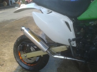 ขายครื่องเวฟ100สตาร์ทมือแถมรถด้วย