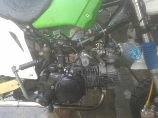 ขายครื่องเวฟ100สตาร์ทมือแถมรถด้วย