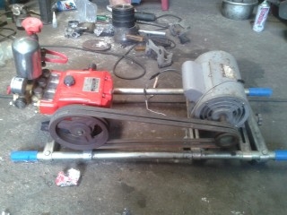 ขายเครื่องปั๊ม+มอเตอร์มิตซู1/2แรง