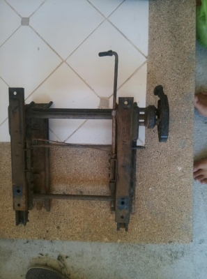 ขาเก้าอี Rocky  ด้านขวา