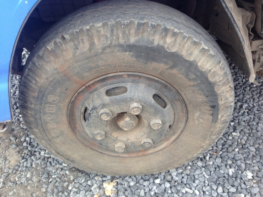 ขายรถ6ล้อNPRการ์ตูน 120แรง รถห้าง