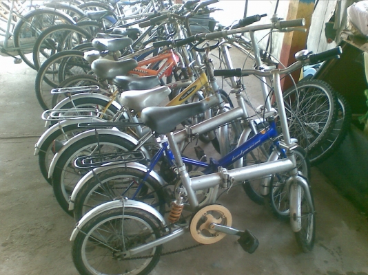 ขายเหมา. จักยานมือสองมีประมาณ 25 คัน