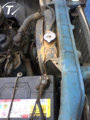 รถสวยบ่างเดิมๆไม่ทำสีคับ คัชซีไม่ผุ เครื่องไม่เคยทำ