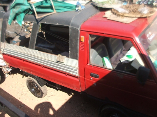 ขายซากกะป้อDAIHATSU