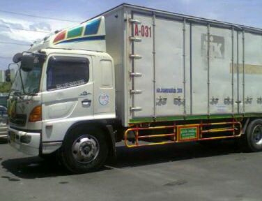 ขายรถบรรทุก6ล้อตู้10บานยาว7.20เมตรHINO FGปี50 เครื่องดี คัสชีส์สวย รถพร้อมใช้งานครับ