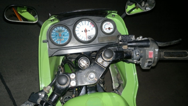 KR 150 CC ปี44 เสื้อทอง 1855 สวยๆ 25000 บาท