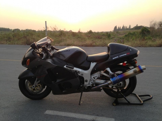 ++++ ขาย HAYABUSA1300cc. สีเดิมทั้งคันสวยโครต ทะเบียนโอนนอก กรุงเทพ  ขายถูก 235000  นุรังสิต