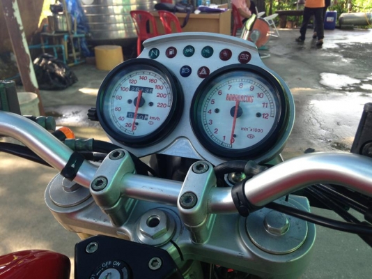 ++++ ขาย DUCATI M900 ประกอบใหม่มือ1 ท่อเเต่งญี่ปุ่น อินวอยออกชื่อผู้ซื้อ  เปิดเพียง 125000 +++ นุรังสิต+++