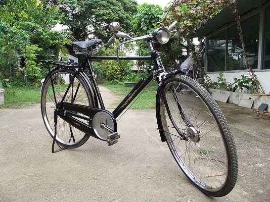 ขายรถถีบอังกฤษสวย ฟิลลิบหญิงคานโค้ง28มีรูปครับ