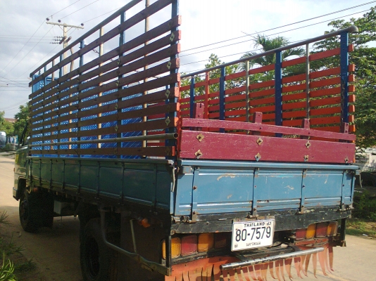 115 NPR รถห้าง สภาพพร้อมใช้ 115 NPR รถห้าง สภาพพร้อมใช้