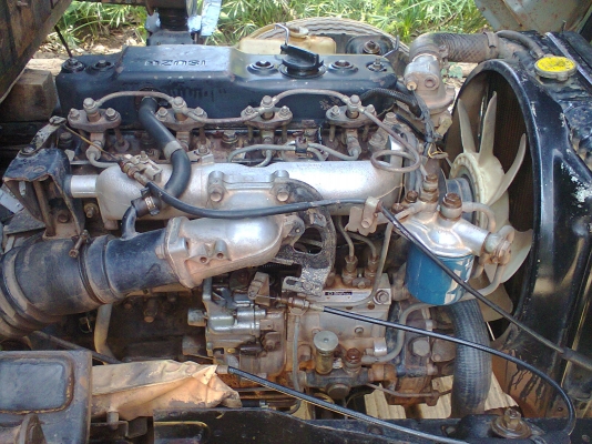 115 NPR รถห้าง สภาพพร้อมใช้ 115 NPR รถห้าง สภาพพร้อมใช้