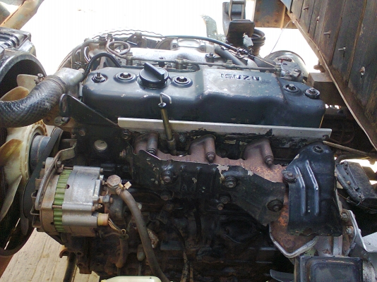 115 NPR รถห้าง สภาพพร้อมใช้ 115 NPR รถห้าง สภาพพร้อมใช้