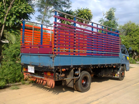 115 NPR รถห้าง สภาพพร้อมใช้ 115 NPR รถห้าง สภาพพร้อมใช้