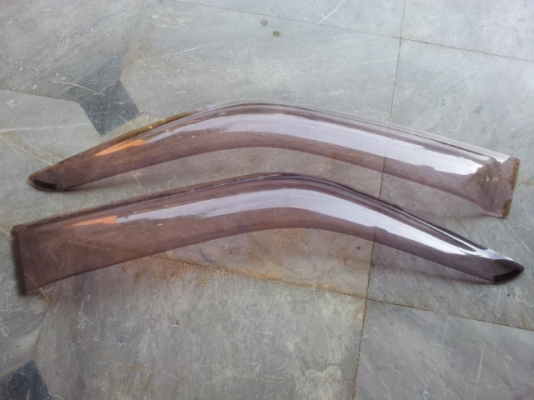 g wagon กันกาด ประตูหน้า