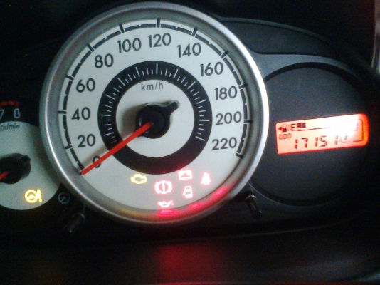 MAZDA 2 ปี 2012 เครื่อง 1.5 Auto รถวิ่งน้อยมาก 17xxx โล รถผู้หญิงใช้มือเดียว