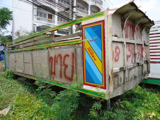 กระบะ ไม้ / เหล๊ก รถ10ล้อ กระบะ ไม้ / เหล๊ก รถ10ล้อ