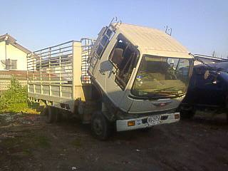 ขายรถ6ล้อถูกๆมาแล้วครับ ชว่งล่างKM วางหัวสิง ขายตามสภาพ  สภาพตามรูป