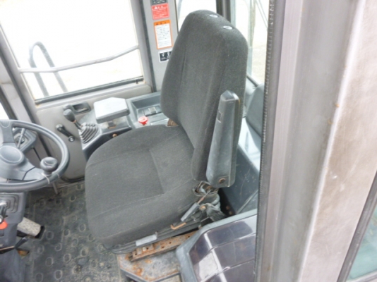 รถตักล้อยาง TCM  L27-1 ปี 2000,3300ชั่วโมง รถสวยจริงๆครับ รถนอกนำเข้า ใช้งานได้เลยไม่เคยใช้ในไทย ใช้งานน้อย ราคาถูกครับ ติดต่อ มานะ 085-9049669