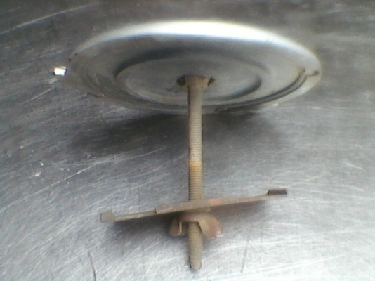 โลโก้เรโทรติดกระจัง ฉลองจากดัสสันเป็นนิสสัน450บ.