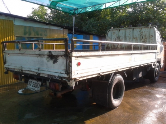 ขายหกล้อ NPR 61L ยาว 4.40 เมตร