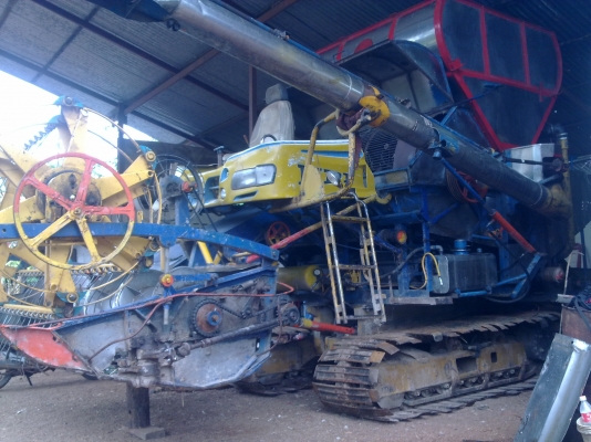 ขายรถเกี่ยวข้าวไอ้หนุ่มไวไฟ