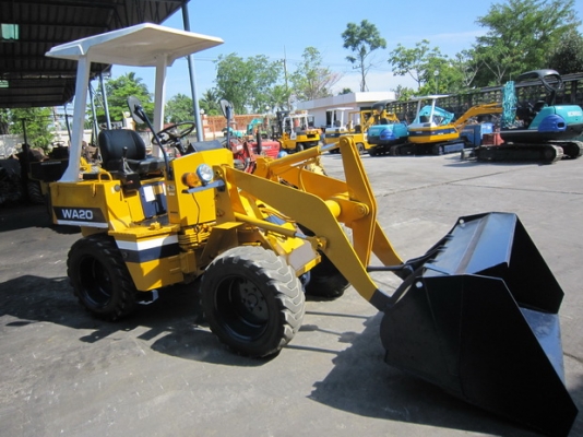 ขาย รถตักเล็ก KOMATSU รุ่น WA20-2- มือสองญี่ปุ่น ขาย รถตักเล็ก KOMATSU รุ่น WA20-2- มือสองญี่ปุ่น