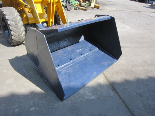 ขาย รถตักเล็ก KOMATSU รุ่น WA20-2- มือสองญี่ปุ่น ขาย รถตักเล็ก KOMATSU รุ่น WA20-2- มือสองญี่ปุ่น