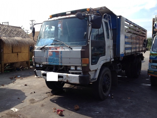 ขาย ISUZU ROCKY 175 HP ดั้ม 2 เพลา