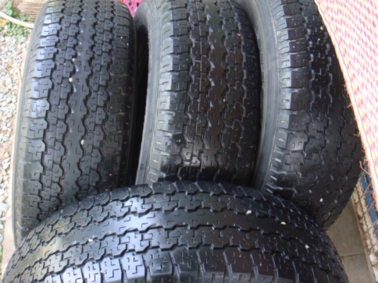 ขายยาง Bridgestone 245/70/16 ปี 07   Dueler