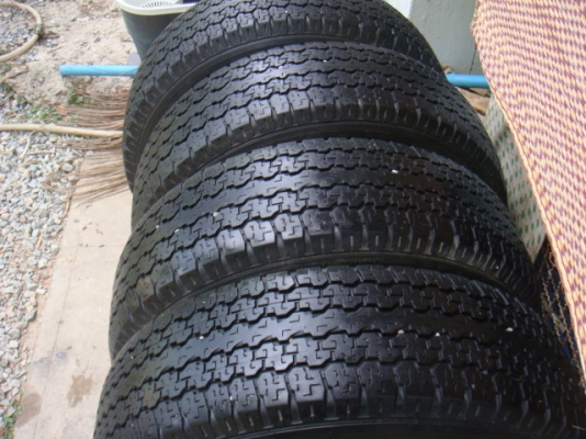 ขายยาง Bridgestone 245/70/16 ปี 07   Dueler