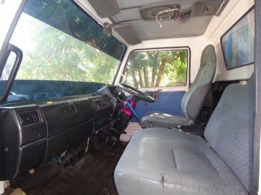 ขาย HINO FB113 เครื่อง 117 แรง ยาว 5 เมตร สภาพสวยพร้อมใช้ เครื่องดี คลัชซีสวย แอร์  พวงมาลัยเพาเวอร์ F หน้า F หลัง เอกสารครบ