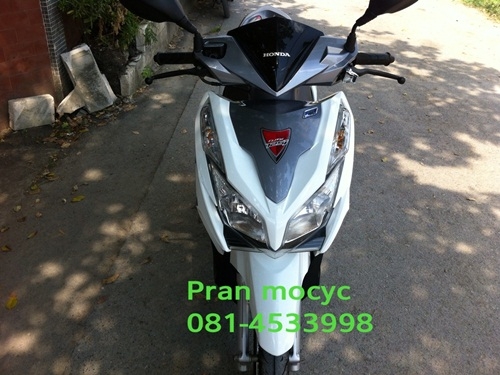 ขายHONDA CLICKสีขาวเทาปี2555 ขายHONDA CLICKสีขาวเทาปี2555