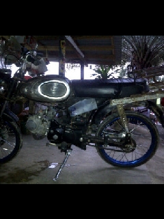 ขาย A70 เครื่องเวฟ125  No book13500 พร้อมด้วยโครงc70โอลสคูลสวยๆทำสีใหม่อะไหล่ใหม่หมดเอาไอใส่เครื่องวิ่งได้เลย