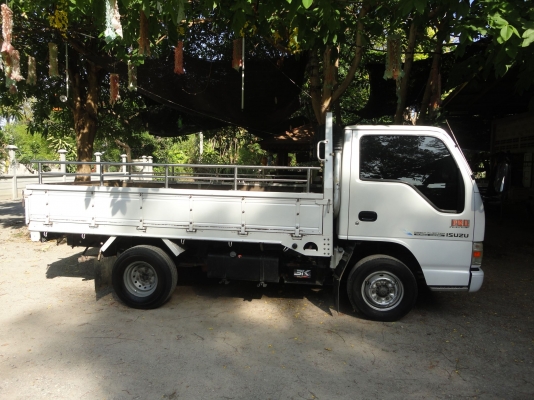 ขาย 4 ล้อ บรรทุก ไม่ติดเวลา NKR 66E สภาพสวย พร้อมใช้ เครื่อง 1 JZ เกียรธรรมดา  แก๊ส LPG + น้ำมัน เครื่องดี คัชซีสวย เพาลอย แหนบเกาะข้าง แอร์หนาว P.เพาเวอร์ กระจกไฟฟ้า CD JVC กะบะคาโก้สวย หัวเก๋งสวย ล้อกะทะผ่าบรรทุก