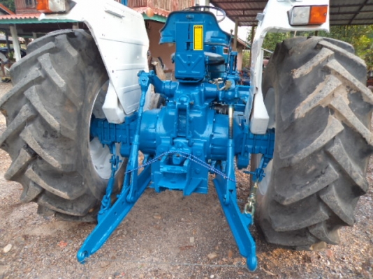 ขายรถไถฟอร์ด  FORD   6600  TA