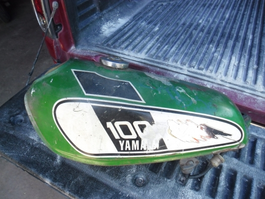 ขายถังน้ำมัน dt100 กับ cg110.....