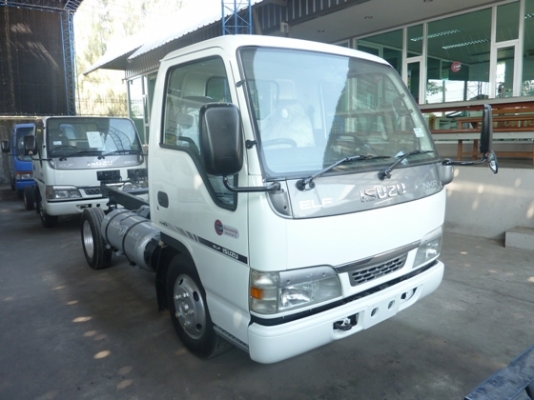 ISUZU NKR การ์ตูน 4ล้อ ป้ายเล็ก พร้อมทะเบียน ISUZU NKR การ์ตูน 4ล้อ ป้ายเล็ก พร้อมทะเบียน