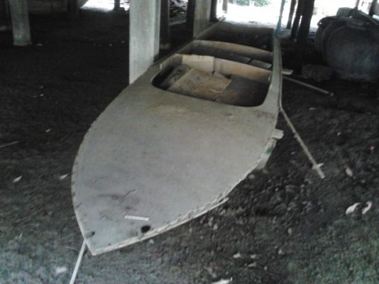 เรือไม้สัก2ตอนขนาดกว้าง1เมตร ยาว4เมตร ขาย 6000 บาท