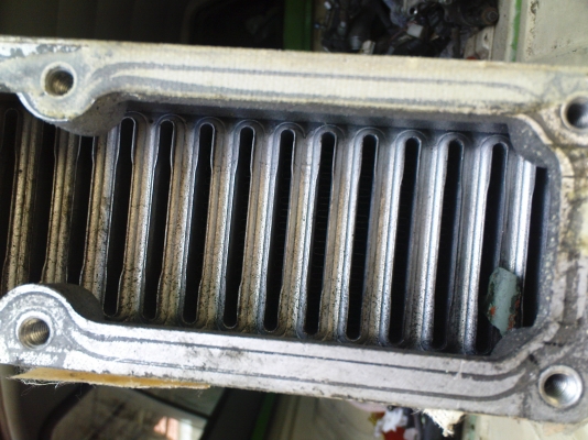 ขายอินเตอร์สิบล้อตัด ขายอินเตอร์สิบล้อตัด