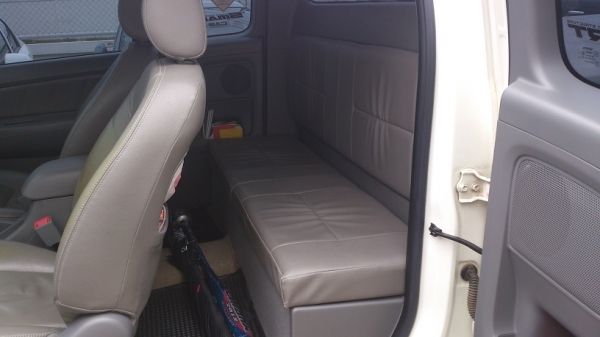 TOYOTA VIGO 2.7VVTI MT J SMART CAB ถูก ดี พร้อมใช้