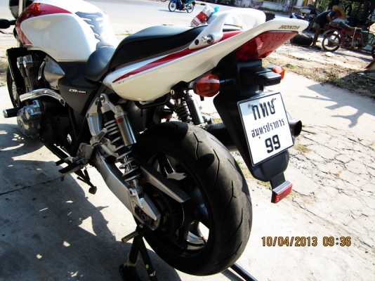 CB1300 ปี04 ทะเบียนพร้อมโอน รถสีเดิม สวยทั้งคัน สดจากญี่ปุ่น