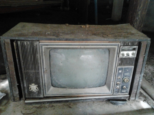 โทรทัศน์โบราณ 450 บาท